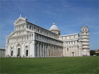 photo of Pisa buildings